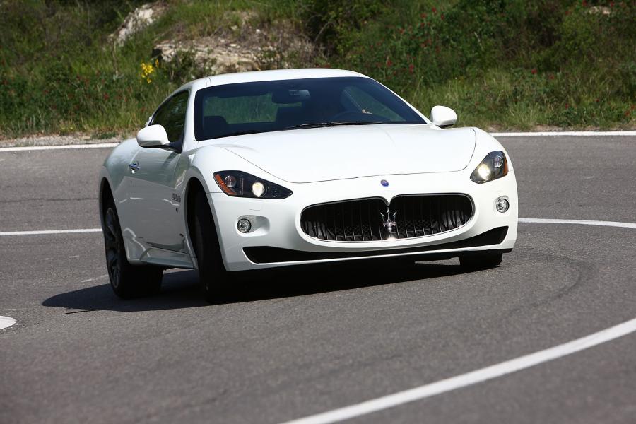  Maserati GranTurismo S 2008 года  (фото 8 из 142)